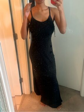 Elegant Black Sleeveless Dress